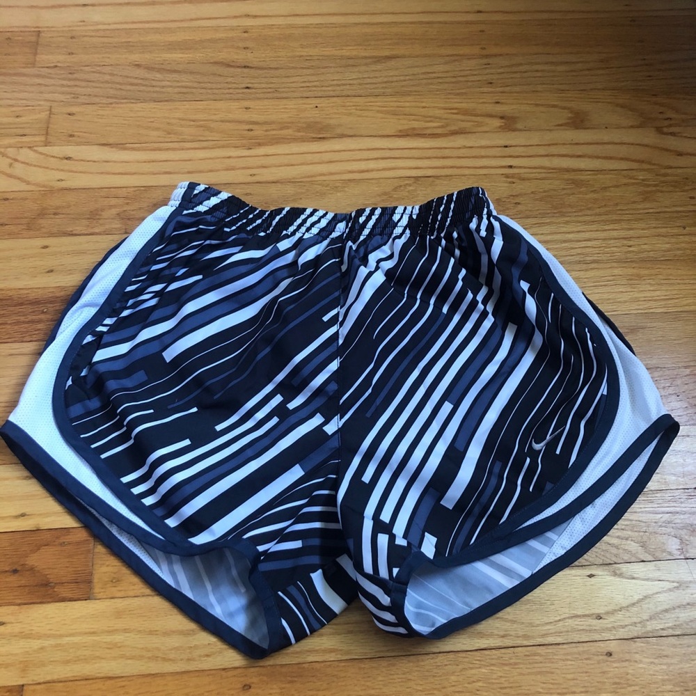 Nike Tempo Women’s Running Shorts